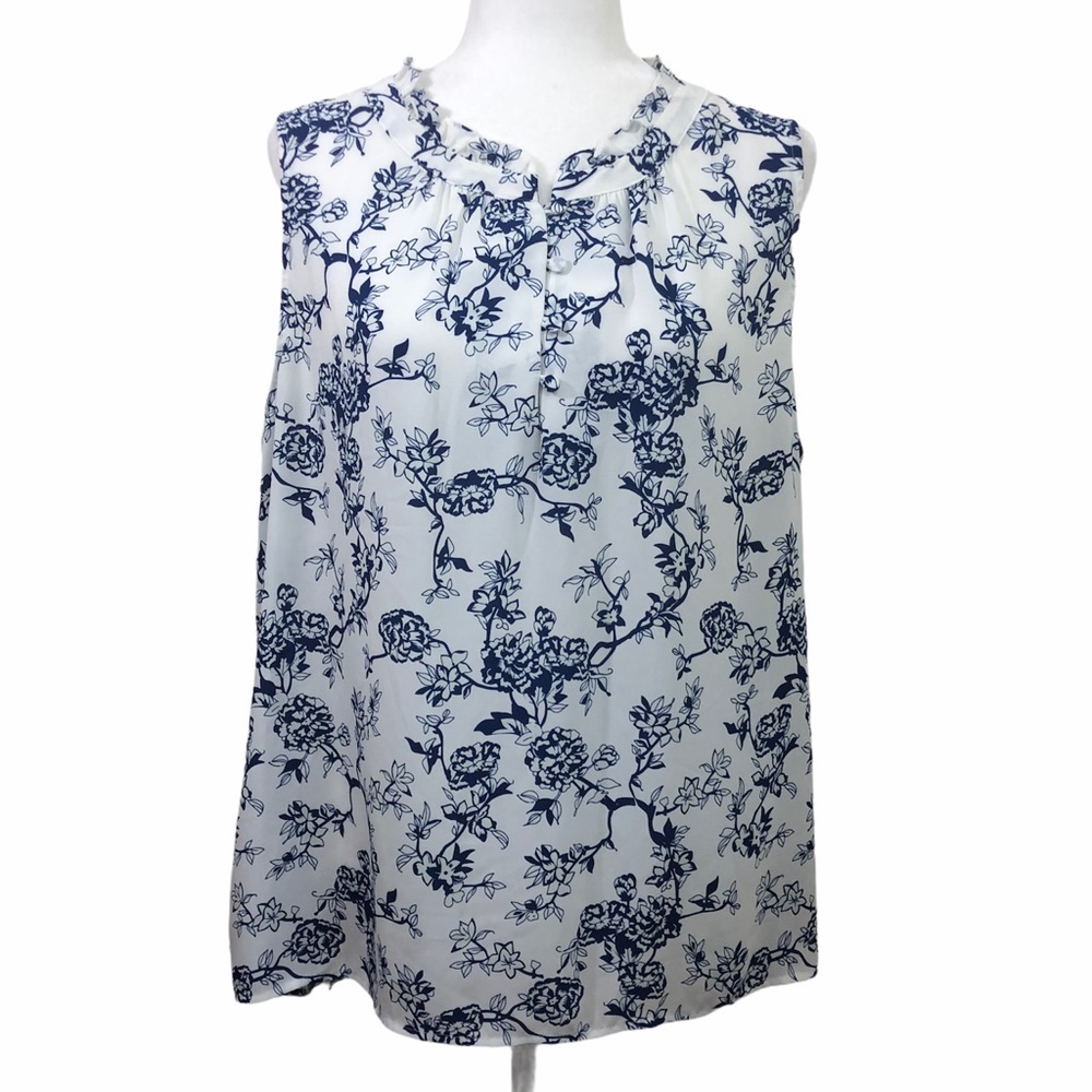 41 Hawthorn Floral Sleeveless Blue White Blouse